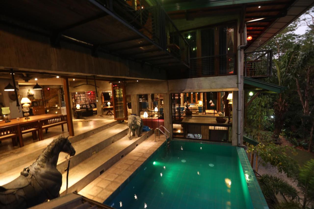 Aayu Hanthana Boutique Hotel كاندي المظهر الخارجي الصورة