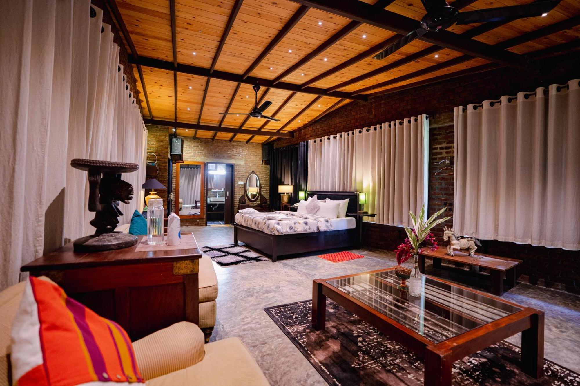 Aayu Hanthana Boutique Hotel كاندي المظهر الخارجي الصورة
