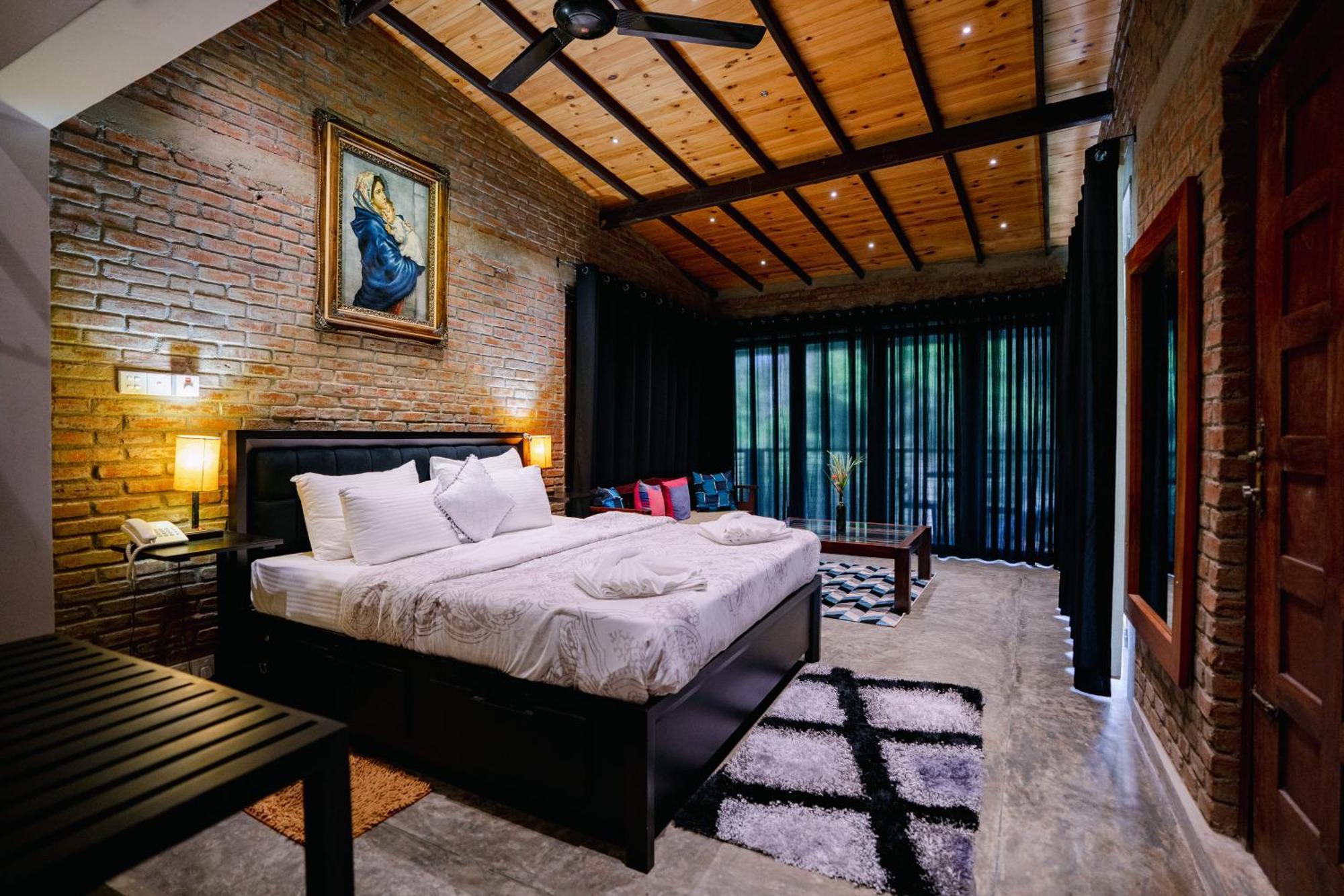 Aayu Hanthana Boutique Hotel كاندي المظهر الخارجي الصورة