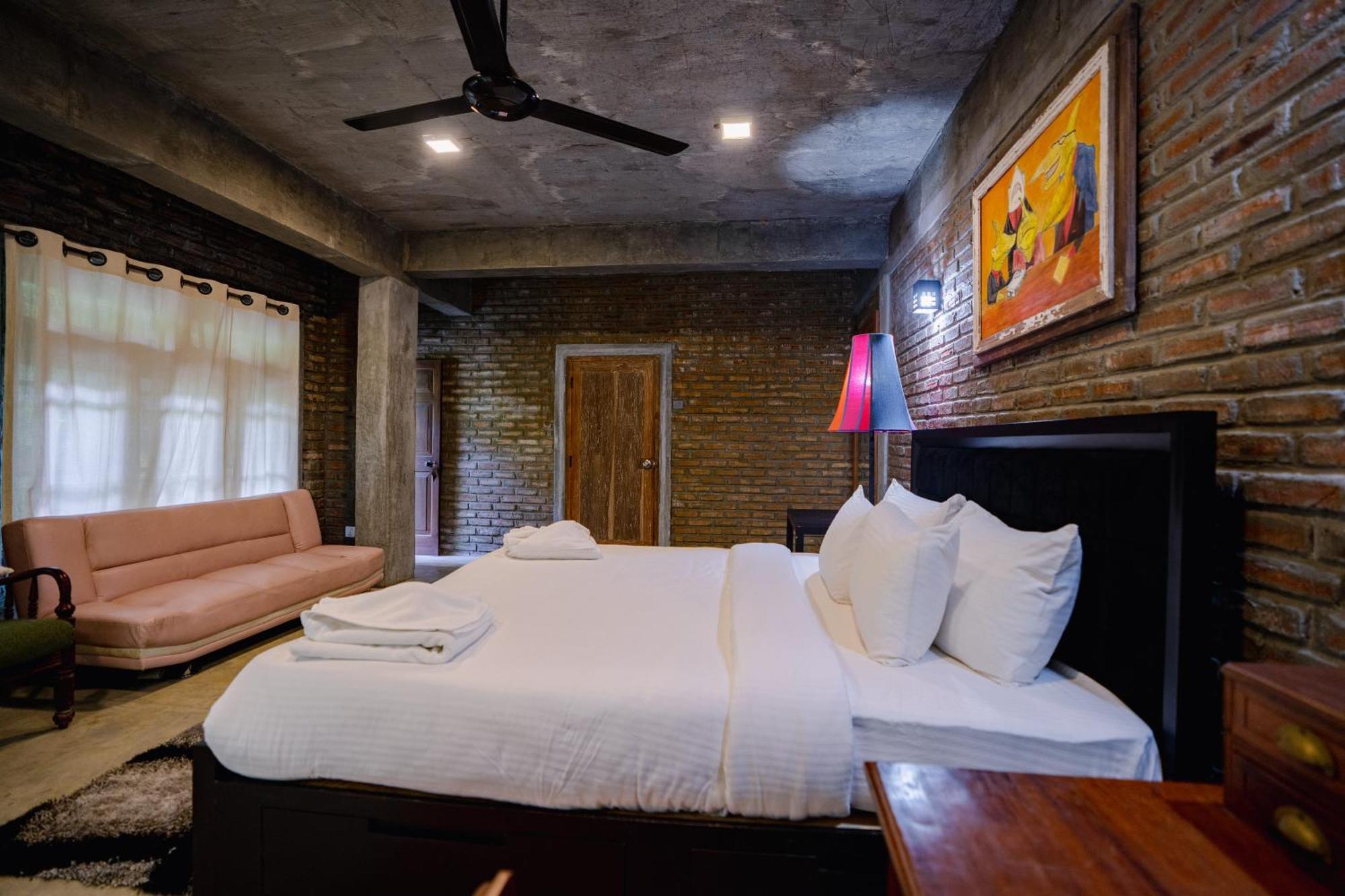 Aayu Hanthana Boutique Hotel كاندي المظهر الخارجي الصورة