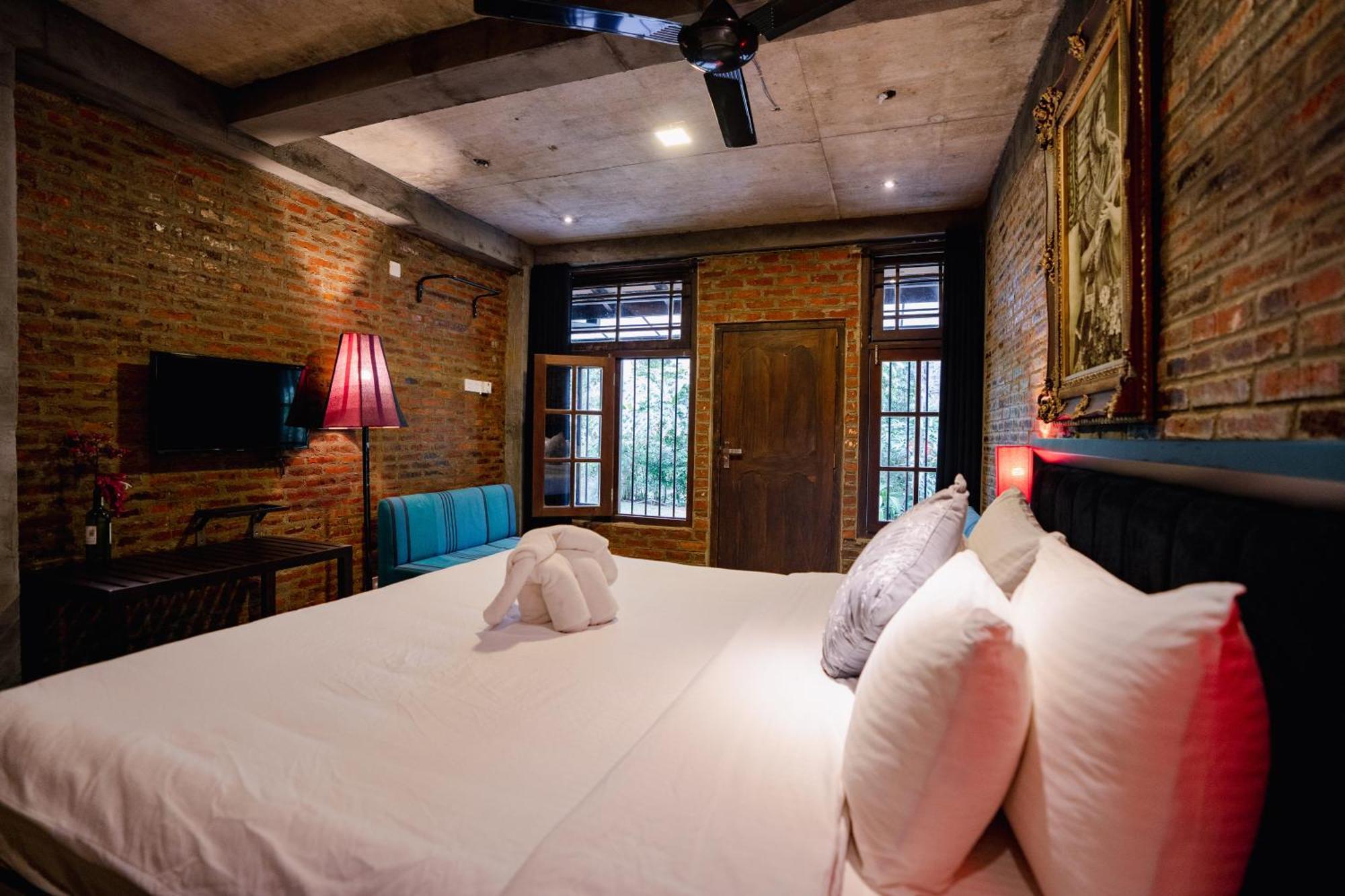 Aayu Hanthana Boutique Hotel كاندي المظهر الخارجي الصورة