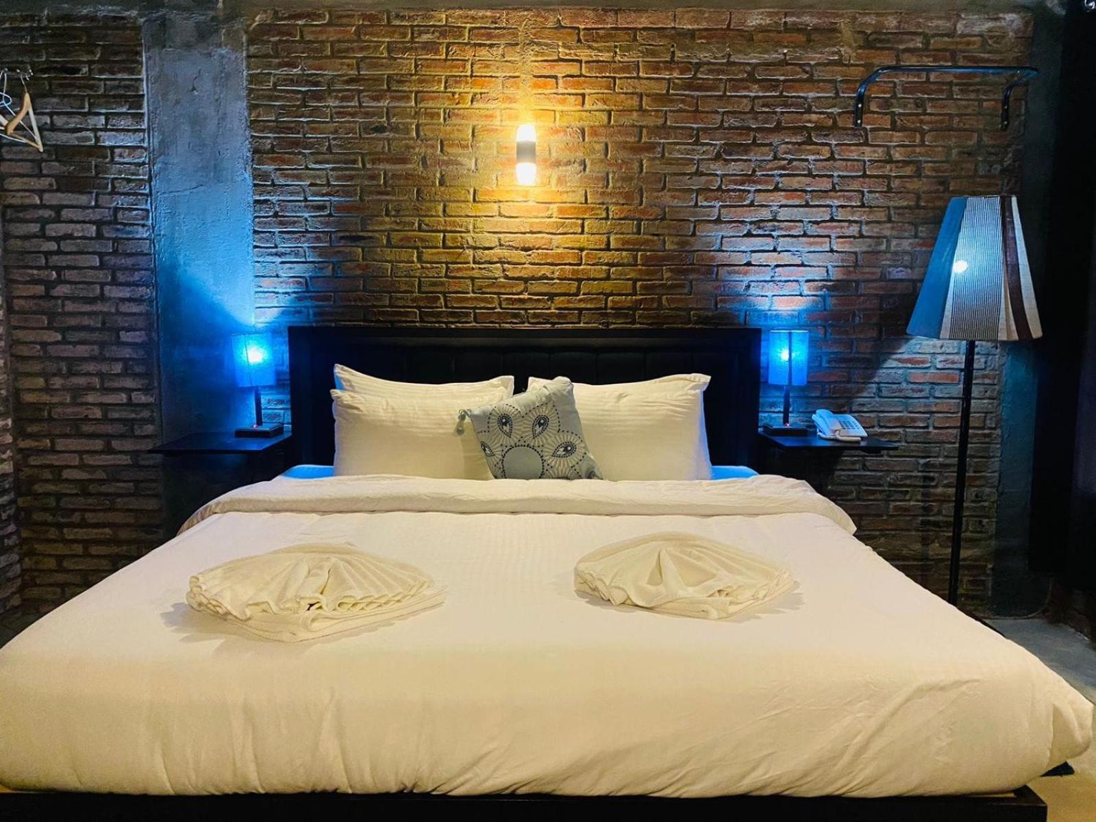 Aayu Hanthana Boutique Hotel كاندي المظهر الخارجي الصورة